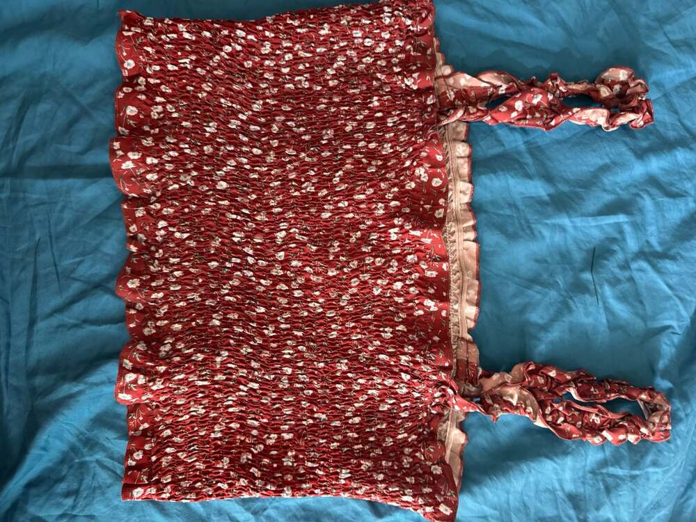 H&M Red Floral Smocked Crop Top Size M